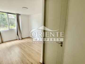 PLAZA EGAÑA, 2D | 2B | PRIMER PISO, SEMI NUEVO