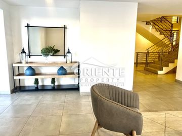 PLAZA EGAÑA, 2D | 2B | PRIMER PISO, SEMI NUEVO