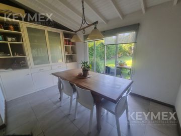 Venta Casa Villa Rosa Barrio Cerrado Buen Retiro 5 ambientes