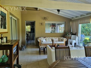 Venta Casa Villa Rosa Barrio Cerrado Buen Retiro 5 ambientes