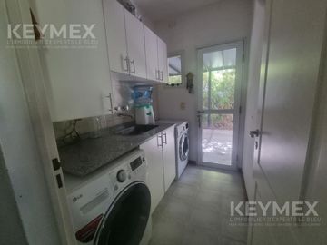 Venta Casa Villa Rosa Barrio Cerrado Buen Retiro 5 ambientes