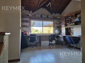 Venta Casa Villa Rosa Barrio Cerrado Buen Retiro 5 ambientes