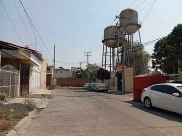 Casa duplex ubicada en Fracc. Rafael Carrillo a un costado del estadio Morelos