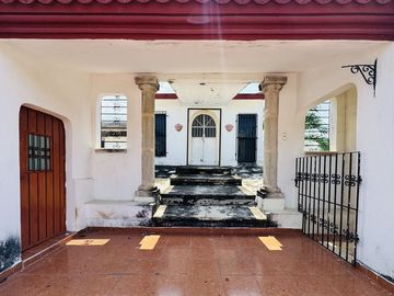 EN VENTA CASA EN MOTUL YUCATÁN PUEBLO MÁGICO CERCA DE MERIDA