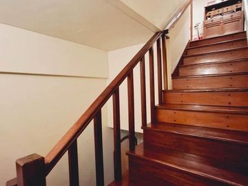 Casa con cochera jardin y pileta en Colegiales