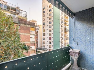 DEPARTAMENTO - VENTA - 4 AMBIENTES - BALCON - CABALLITO