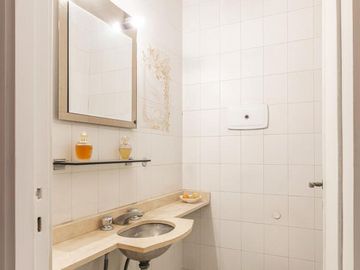 DEPARTAMENTO - VENTA - 4 AMBIENTES - BALCON - CABALLITO