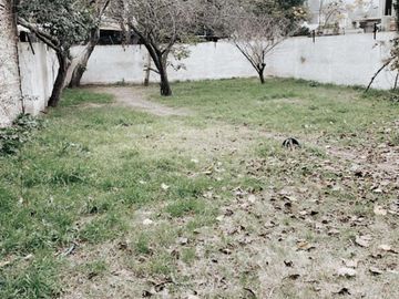 Casa en venta - 2 Dormitorios 1 Baño - Cochera - 500Mts2 - Monte Grande