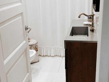 Casa en venta - 2 Dormitorios 1 Baño - Cochera - 500Mts2 - Monte Grande