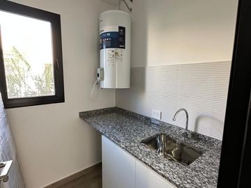 Casa en venta - Barrio San Felipe, Canning