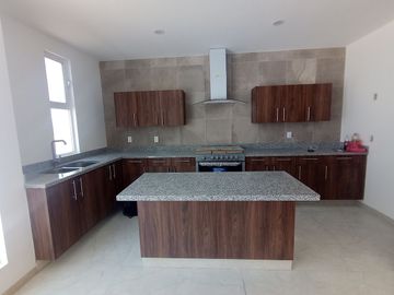 CASA NUEVA EN VENTA EN PEDREGAL DE SHOENSTATT, CORREGIDORA, QRO.