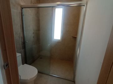 CASA NUEVA EN VENTA EN PEDREGAL DE SHOENSTATT, CORREGIDORA, QRO.