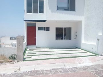 CASA NUEVA EN VENTA EN PEDREGAL DE SHOENSTATT, CORREGIDORA, QRO.