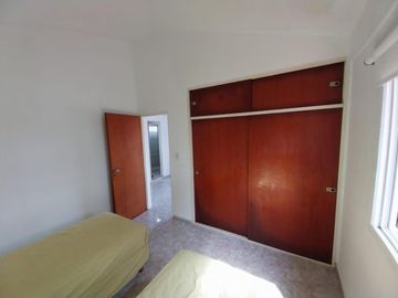 PH en venta - 3 Dormitorios 2 Baños - Santa Teresita