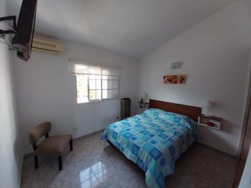 PH en venta - 3 Dormitorios 2 Baños - Santa Teresita