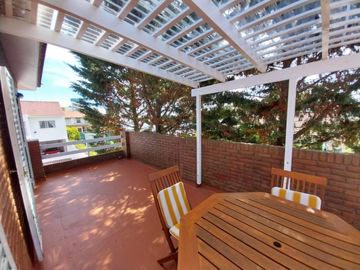 PH en venta - 3 Dormitorios 2 Baños - Santa Teresita