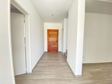 Casa en venta en Barrio San Pablo, Derqui - 4 Ambientes