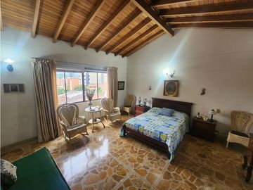 APARTAMENTO EN VENTA   LAURELES  ALMENDROS  PENTHOUSE  DUPLEX