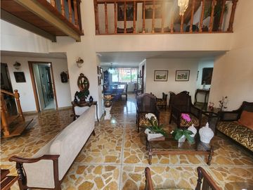 APARTAMENTO EN VENTA   LAURELES  ALMENDROS  PENTHOUSE  DUPLEX