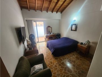 APARTAMENTO EN VENTA   LAURELES  ALMENDROS  PENTHOUSE  DUPLEX