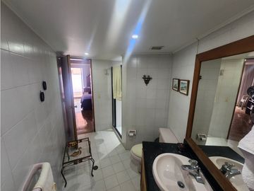 APARTAMENTO EN VENTA   LAURELES  ALMENDROS  PENTHOUSE  DUPLEX