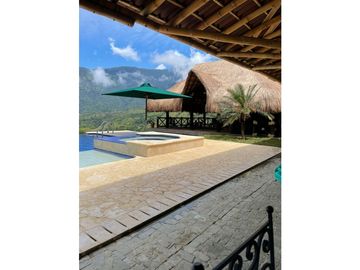 SE VENDE CASA FINCA EN EL SUROESTE ANTIOQUEÑO