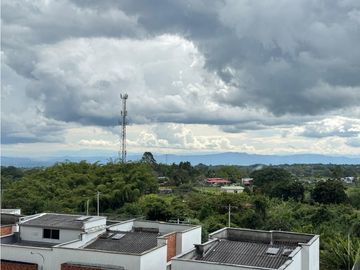 SE VENDE APARTAMENTO UBICADO EN LA CRA 19 NORTE ARMENIA