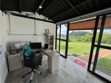 EN VENTA CASA CAMPESTRE UBICADA EN CIRCASIA QUINDIO