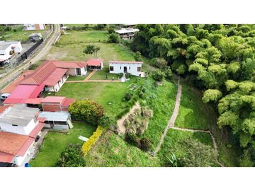 EN VENTA CASA CAMPESTRE UBICADA EN CIRCASIA QUINDIO