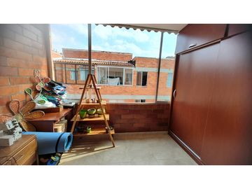 VENTA DE CASA  EN CONJUNTO VALLE DE LILI CR 9031614