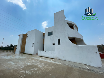 Casa en Fraccionamiento Privado Zona UV Xalapa, 3 recámaras