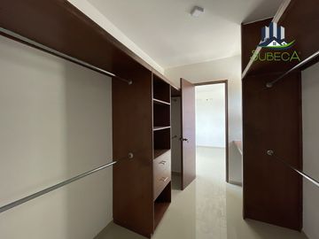 Casa en Fraccionamiento Privado Zona UV Xalapa, 3 recámaras