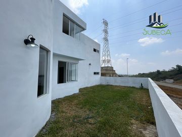 Casa en Fraccionamiento Privado Zona UV Xalapa, 3 recámaras
