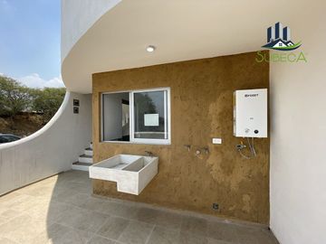 Casa en Fraccionamiento Privado Zona UV Xalapa, 3 recámaras