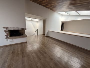 Casa en Cerrada de Lomas de las Palmas (N)