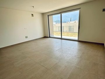 DEPARTAMENTO EN VENTA EN CARRETERA NACIONAL