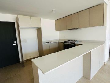 DEPARTAMENTO EN VENTA EN CARRETERA NACIONAL