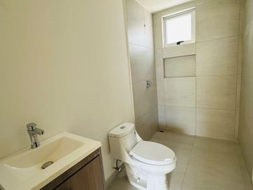 DEPARTAMENTO EN VENTA EN CARRETERA NACIONAL
