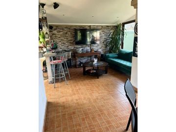 Casa en Venta en Paseo Dorado – Dorado Lake, Condado del Rey MLD