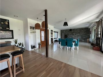 CASA EN VENTA - CLUB DE CAMPO SAN ROQUE Comarcas de Luján