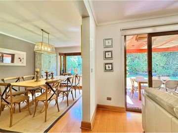 ENCANTADORA CASA EN CONDOMINIO - LO BARNECHEA