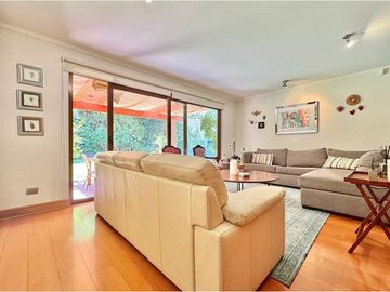 ENCANTADORA CASA EN CONDOMINIO - LO BARNECHEA