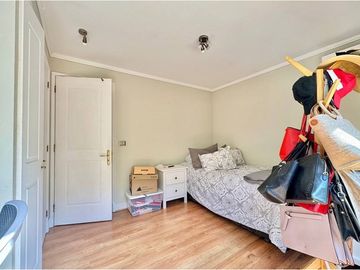 ENCANTADORA CASA EN CONDOMINIO - LO BARNECHEA
