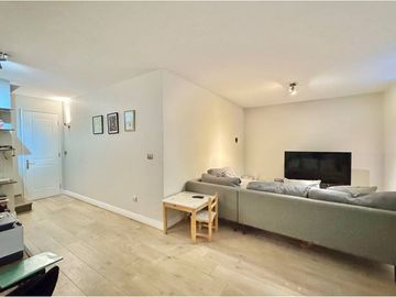 ENCANTADORA CASA EN CONDOMINIO - LO BARNECHEA