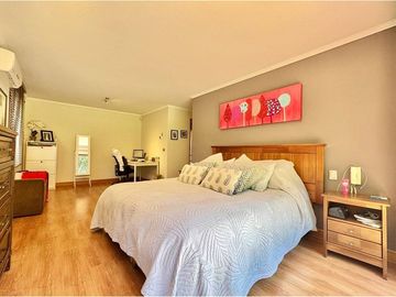ENCANTADORA CASA EN CONDOMINIO - LO BARNECHEA