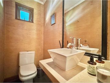 ENCANTADORA CASA EN CONDOMINIO - LO BARNECHEA