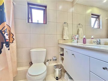 ENCANTADORA CASA EN CONDOMINIO - LO BARNECHEA