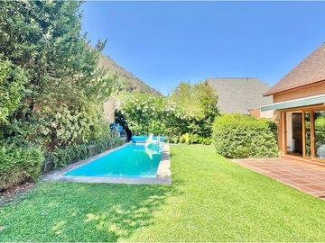 ENCANTADORA CASA EN CONDOMINIO - LO BARNECHEA