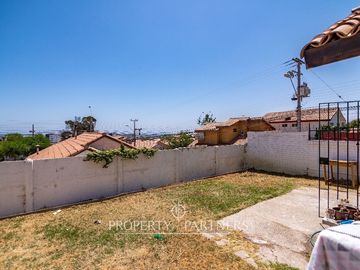 Propiedad idealmente para  remodelación a pasos de nuevo Hospital