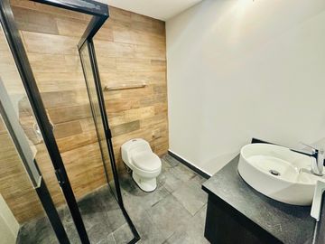 ESTRENA EXCLUSIVA CASA DE DOBLE VISTA EN RESIDENCIAL GRAN RESERVA